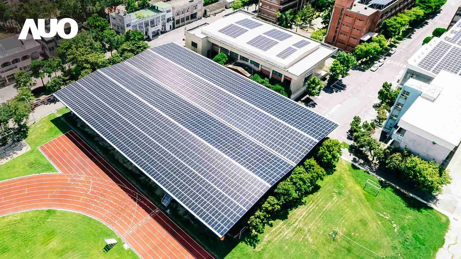 z6mg·人生就是博SunSteel光电整合型浪板具备快速安装、、轻量化优势，，可提升15%发电效能，，，，通过国际IEC与台湾VPC认证安全、、防漏、、、耐候标准